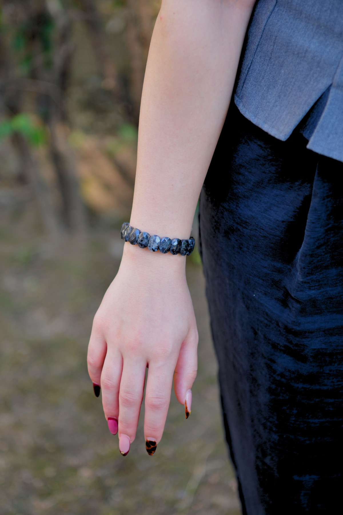 Spektrolit Özel Kesim Doğal Taş Unisex Bileklik