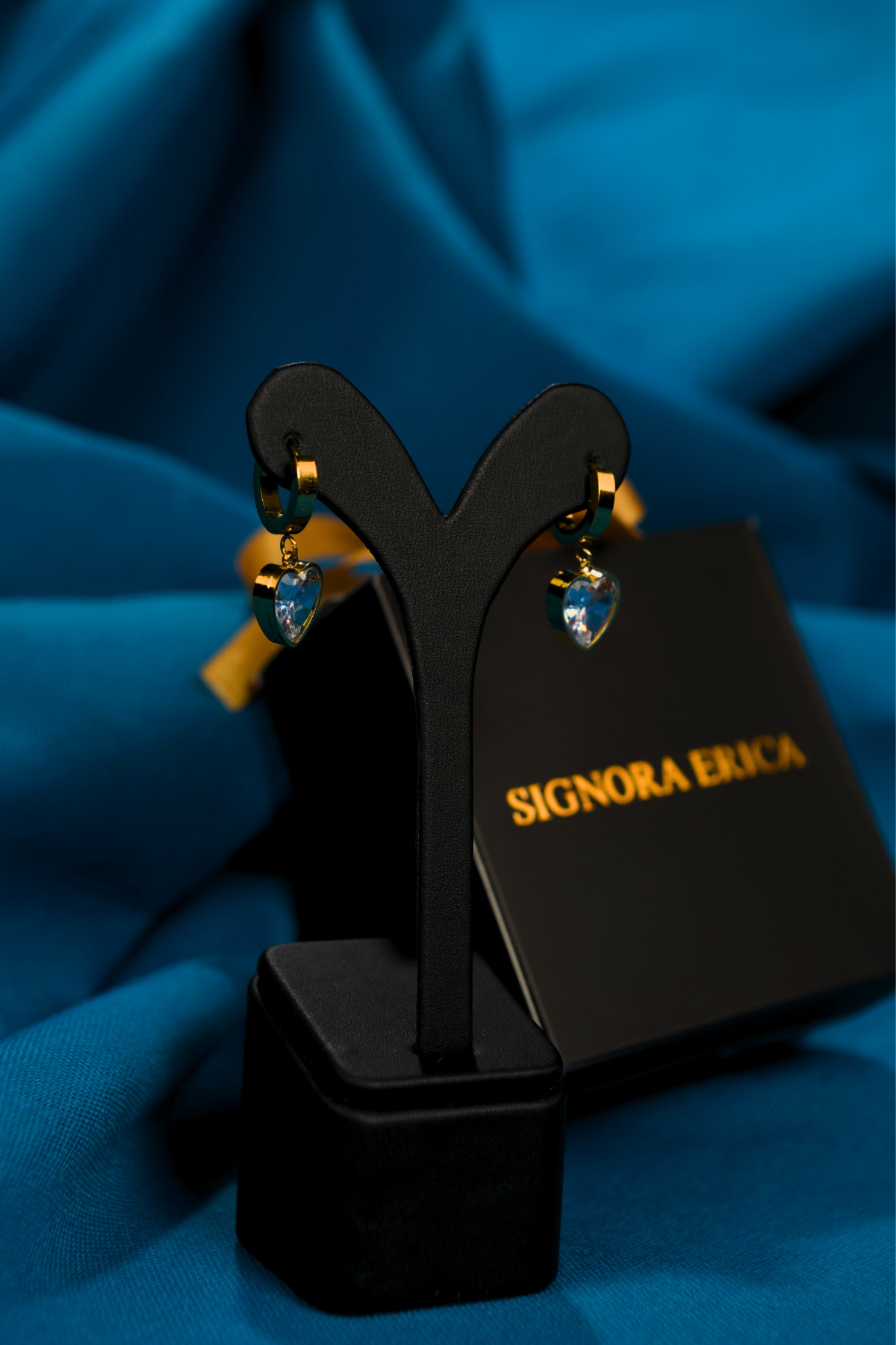 Zirkon Taşlı Kalp Model Sallantılı Çiftli Kadın Çelik Halka Küpe