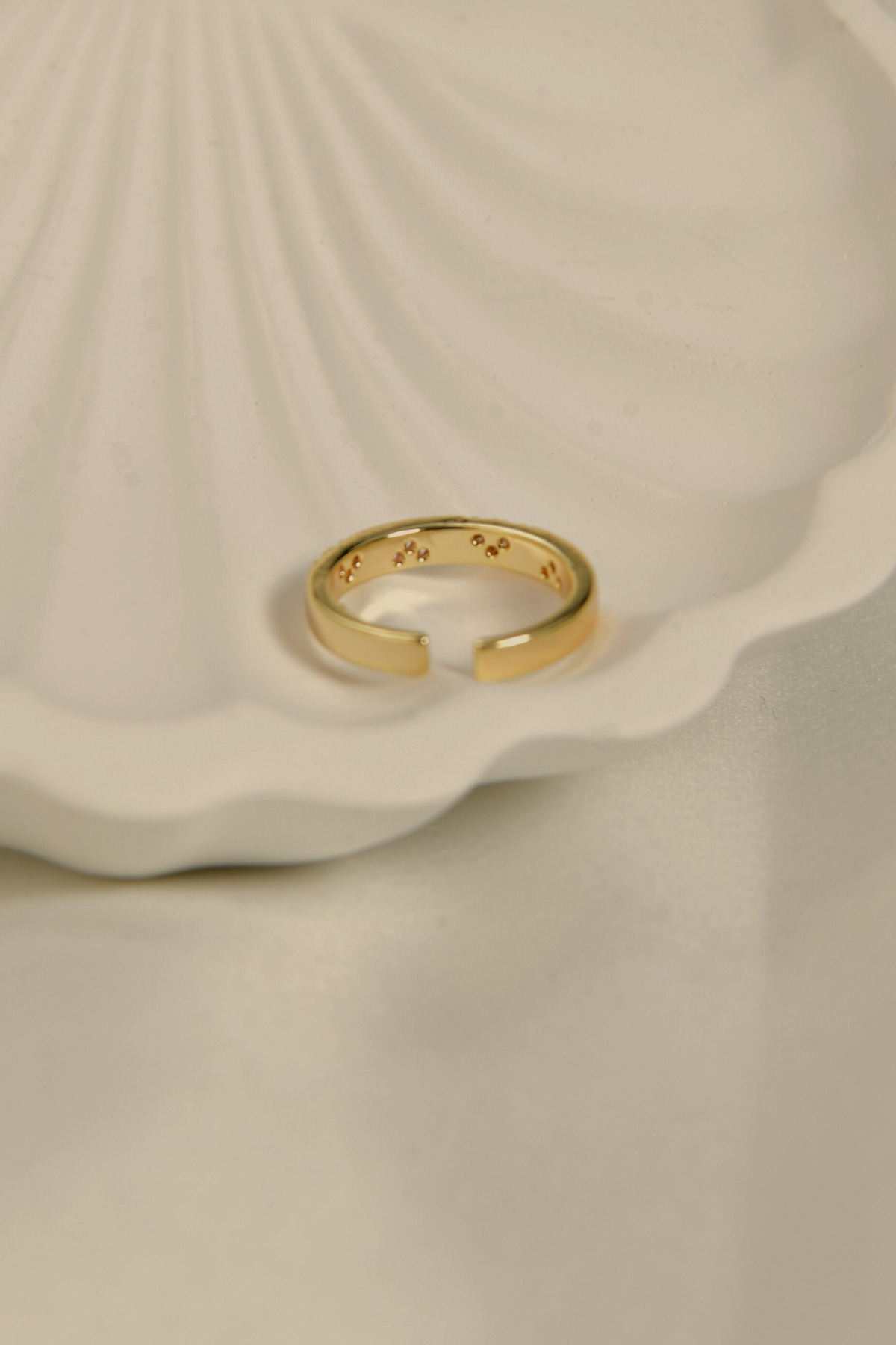 Üzeri Zigzag Baget Taşlı Çelik Görünümlü Xp Eklem Yüzüğü