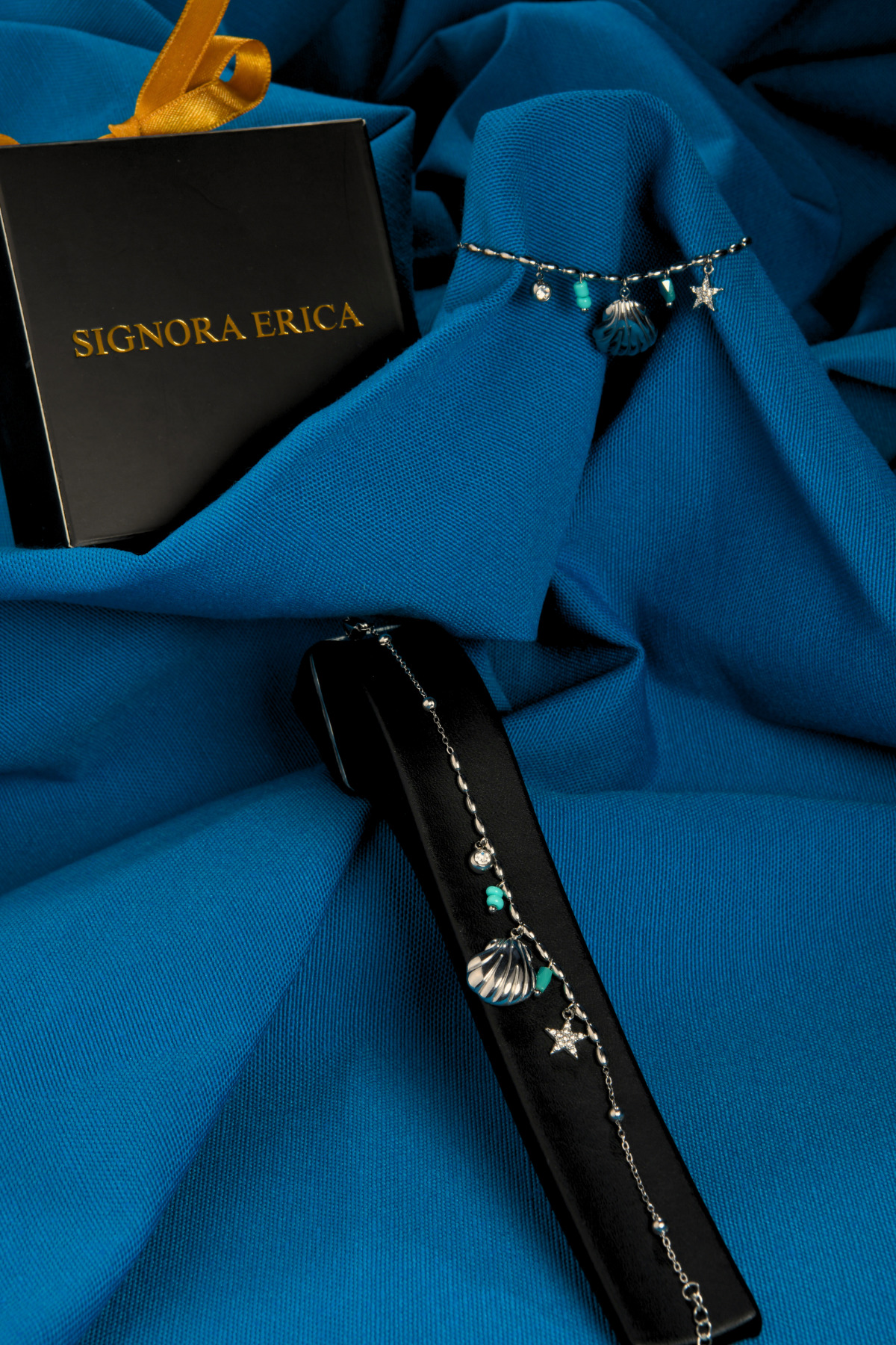 İstridye Figürlü Kadın Çelik Bileklik