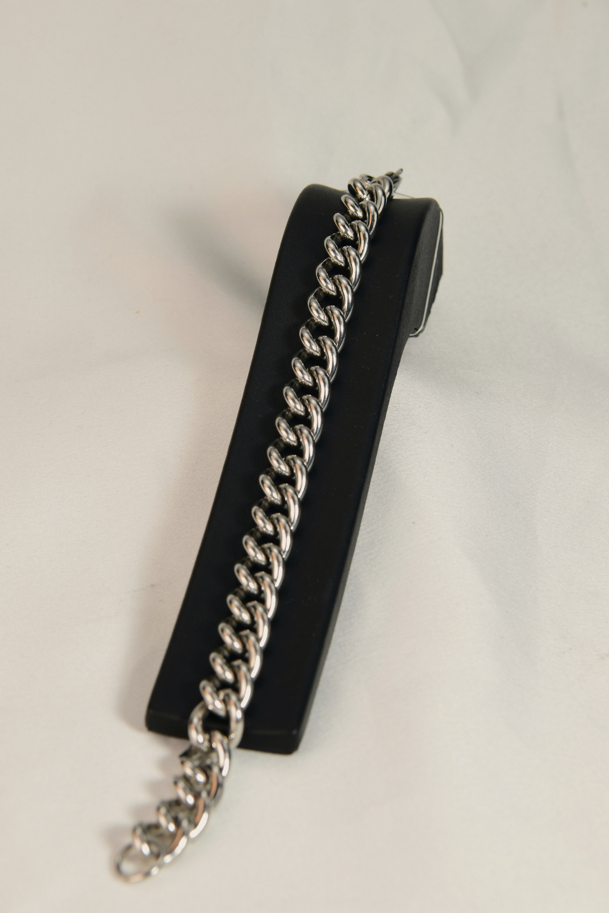 Kalın İç İçe Geçen Halka Zincir Bileklik 22cm 10mm