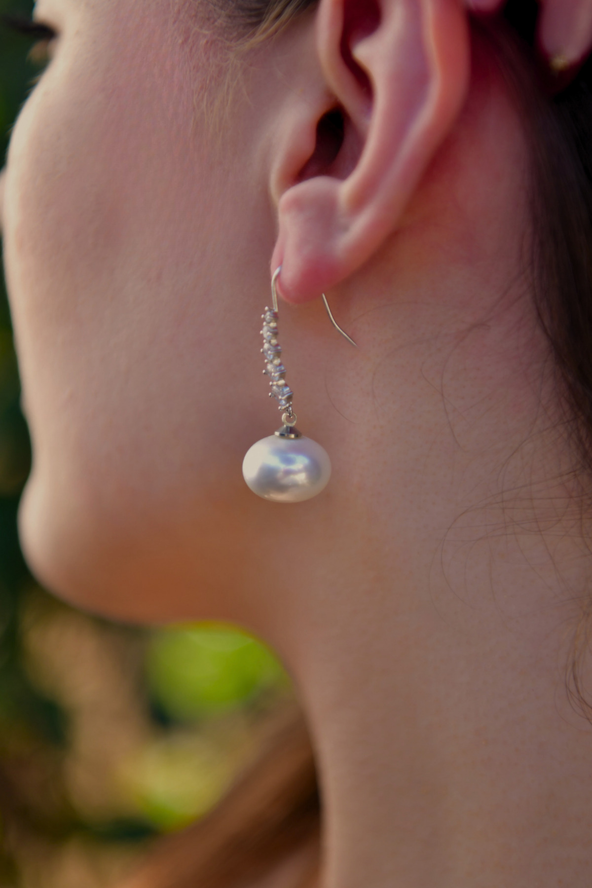 Zirkon Taşlı İncili Sallantılı Kadın Çelik görünümlü Xp Küpe