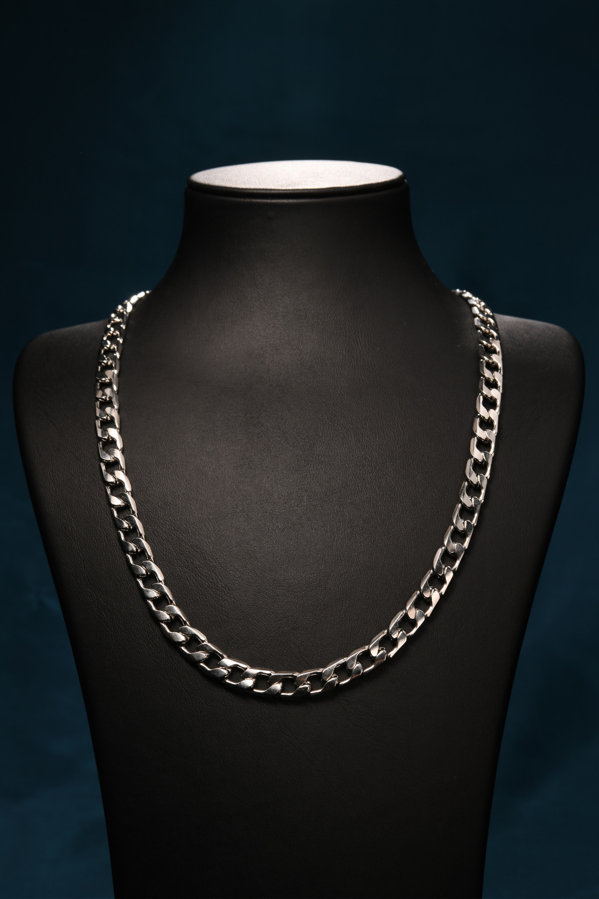 İç İçe Geçen Halka Model Erkek Çelik Zincir Kolye 7 mm